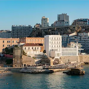https://hotel-les-bords-de-merhotel-le.fr-provencehotel.com